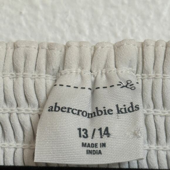 Abercrombie & Fitch Girls Emerson Floral Puff Sleeve Mini Dress in Blue White - Picture 4 of 6